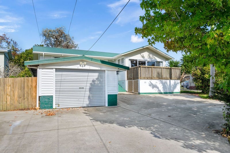 Image 1 of 18
