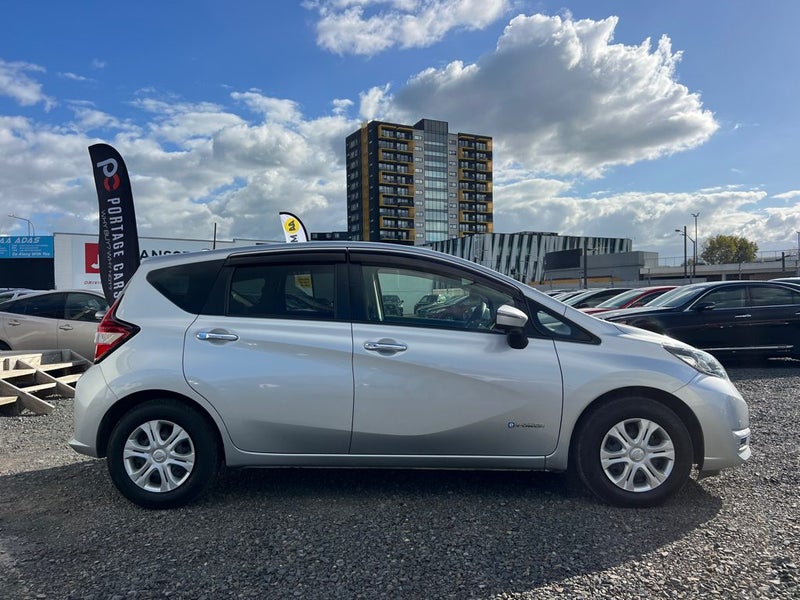 2017 Nissan Note e-Power X/ Low KMS62854328979970111