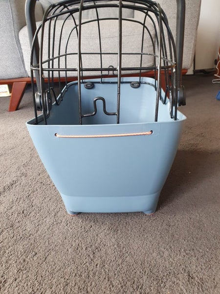 Dog basket for bike with 2 mounts and cage cover Carousel 2