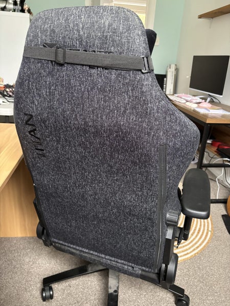 Secretlab TITAN 2020 SoftWeave Gaming/Desk Chair Carousel 2