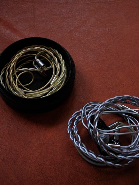 Seeaudio x Crinacle Yume Midnight Carousel 2