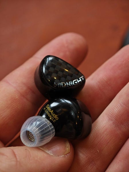 Seeaudio x Crinacle Yume Midnight Carousel 6