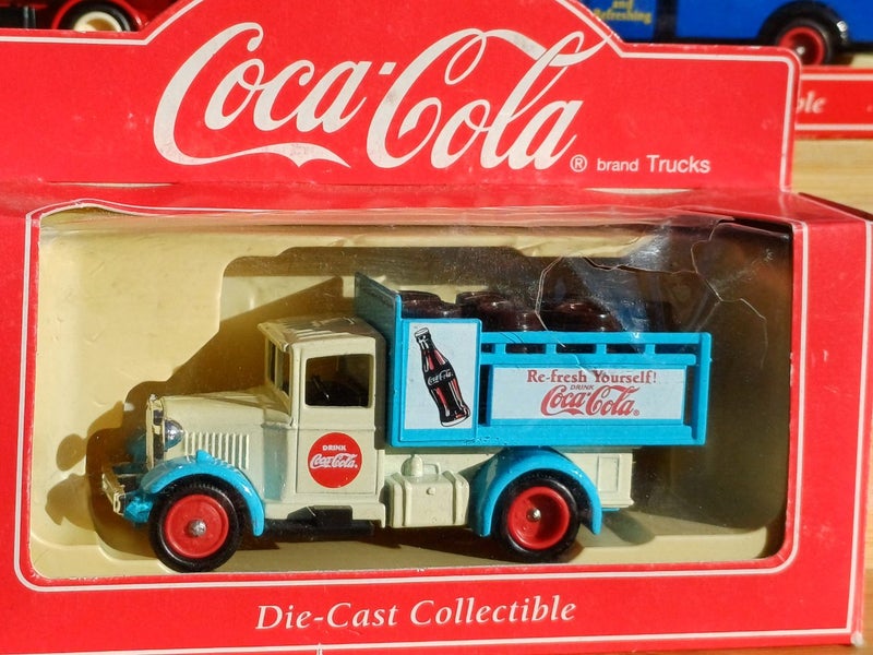 3x LLEDO - COCA-COLA DIE CAST MODELS - BOXED - MADE IN ENGLAND #2 Carousel 2
