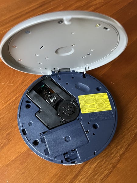 Panasonic Portable CD player/Radio with bag also Sennheiser Headphone Carousel 2