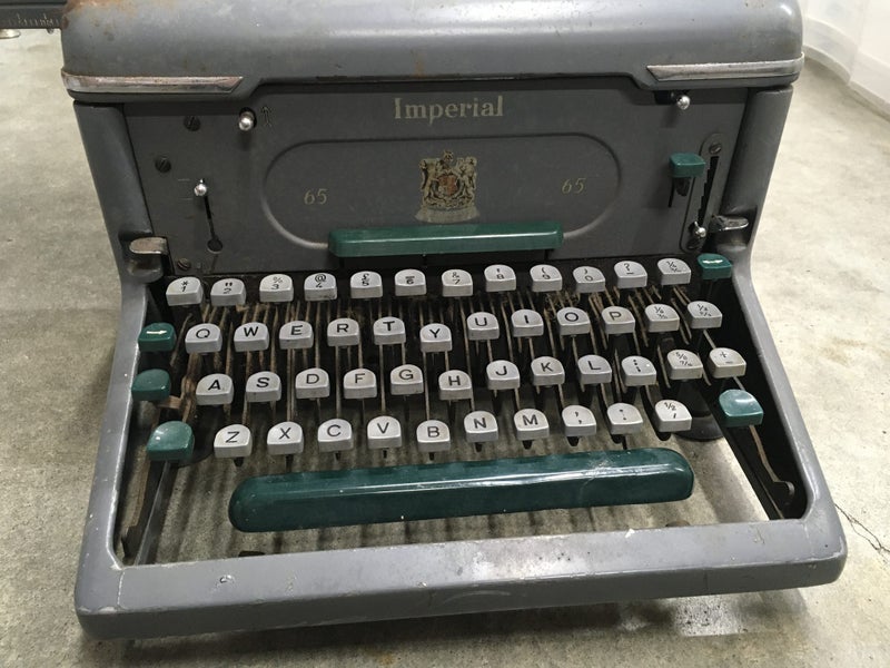 Typewriter MASSIVE HEAVY Imperial 65 Carousel 2