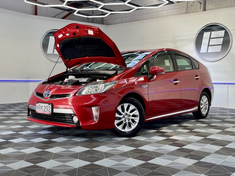 2014 Toyota Prius PHV62866857051906113