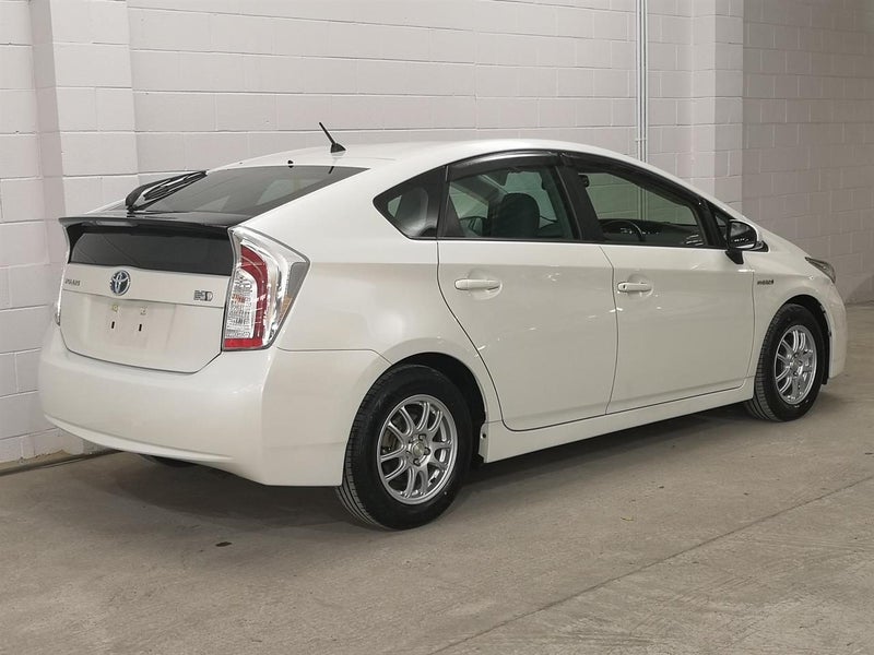 2014 Toyota Prius 1.8G Leather spec Camchain62865830104962111