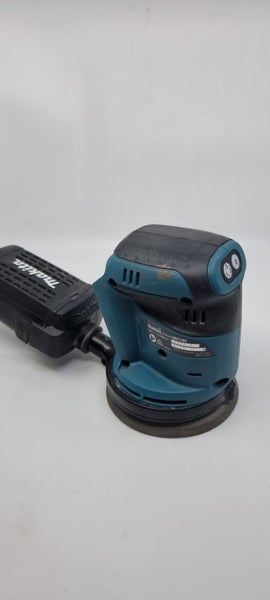 Makita Li-Ion Random Orbital Sander 125mm 18V - Skin Only Carousel 2