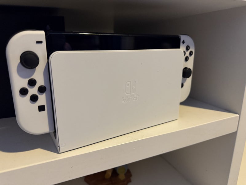 Boxed Nintendo Switch OLED Carousel 10