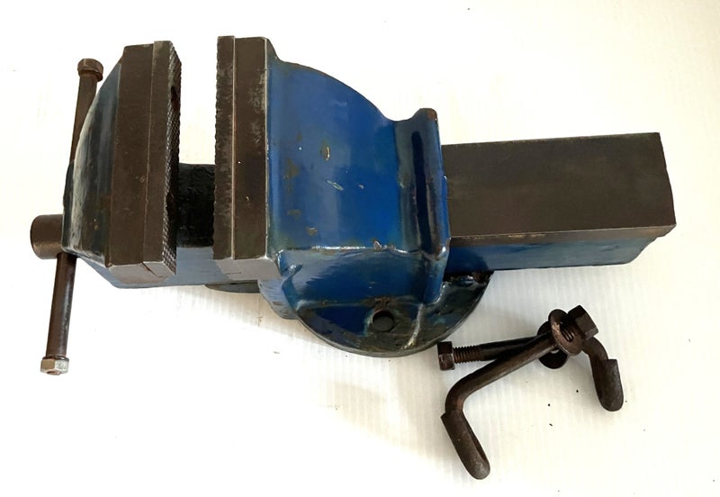 Engineers Bench top Vice. Carousel 2