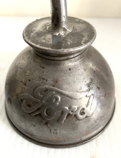 Vintage Ford Motors Oil Can Carousel 2