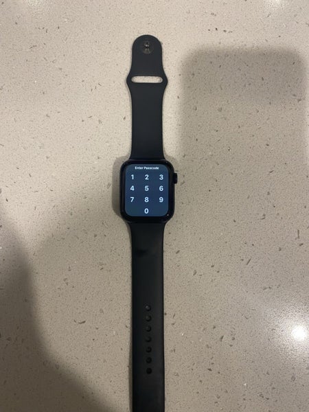 Apple Watch SE 2nd Gen GPS 44mm with charger Carousel 1
