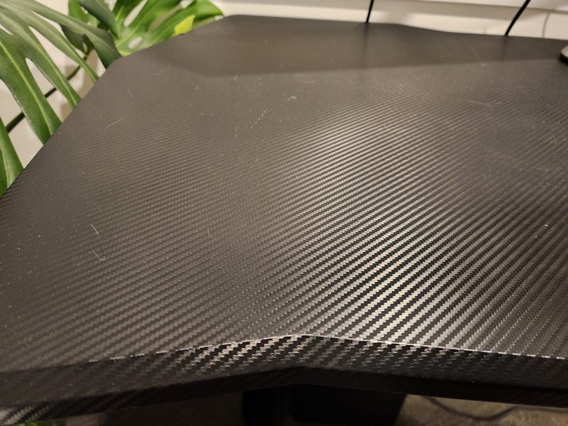 $1 Reserve Loctek gaming table Carousel 11