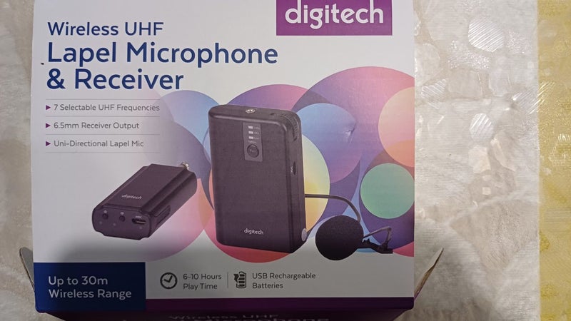 Wireless UHF Lapel Microphone & Receiver Carousel 1