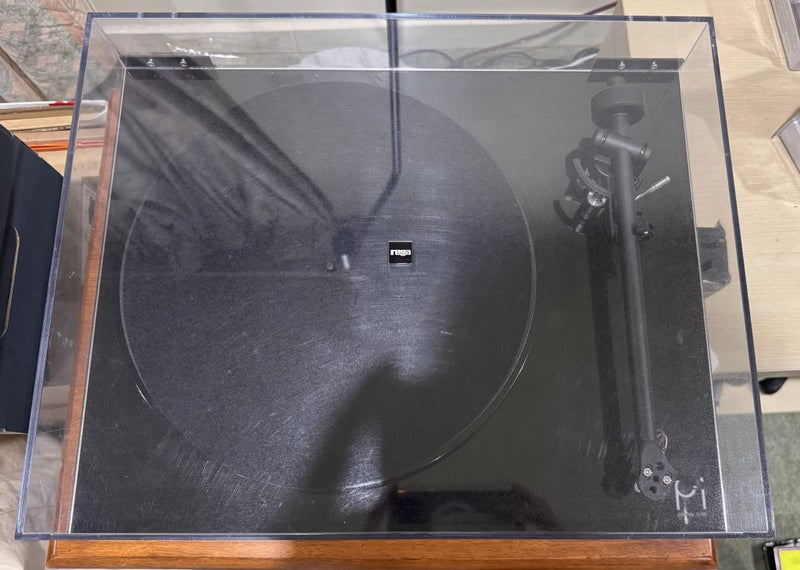 Rega Planar 1 - P1 Carousel 2