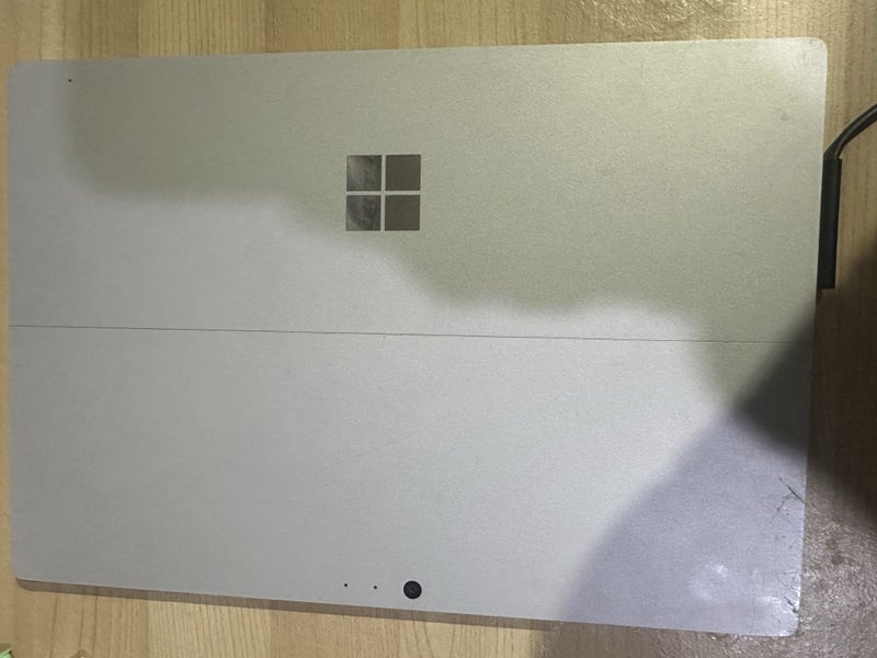 $1NR Surface Pro 4 Carousel 4