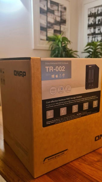 QNAP TR-002 2-Bay Tower Expansion Unit Carousel 1