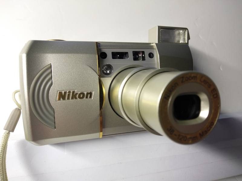 Nikon Zoom 120 ED Lite ED Touch 35 MM Film Camera With Manual + Case Carousel 1