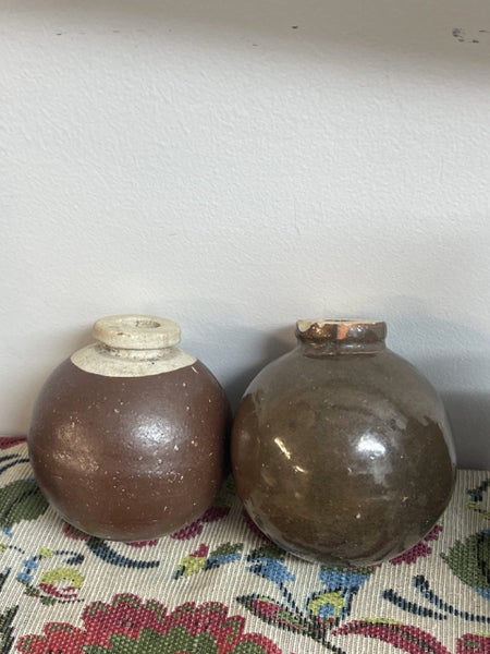 Original Japanese WW2 The “Ceramic Grenade”/Beautiful glaze color one Carousel 2