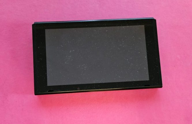 Nintendo Switch For parts Carousel 1