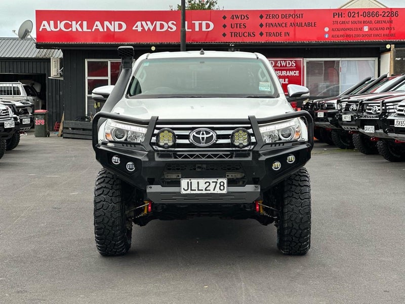 2015 Toyota Hilux SR5 TD DC62863247821570112