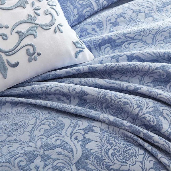 Private Collection Monterey Wedgwood Quilt Cover S / K 3pc Carousel 3