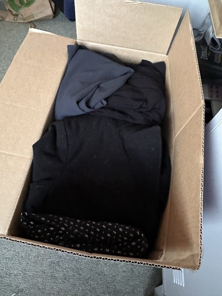 Large Box Of Ladies Clothes sz 8-10 Carousel 2