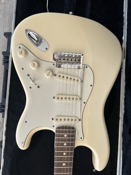 Fender American Standard Stratocaster Carousel 2