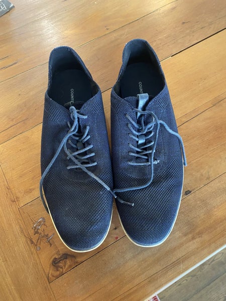 Casual Shoes Carousel 1