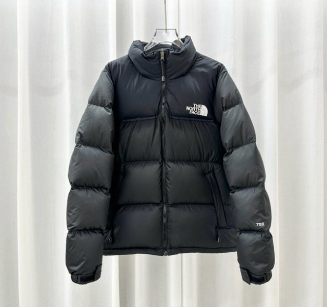 The North Face Black Puffer - Size M Carousel 1