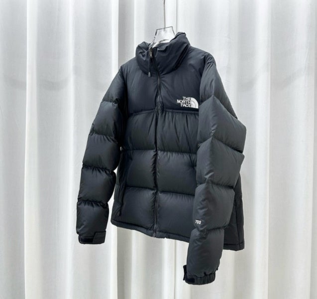 The North Face Black Puffer - Size M Carousel 2