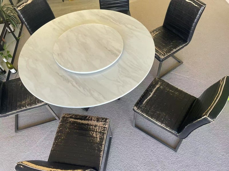Round Marble table with 6 chairs Carousel 3