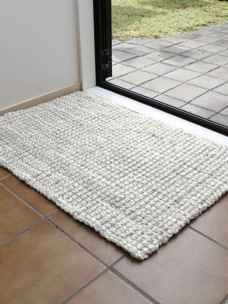 Jute Mat Carousel 1