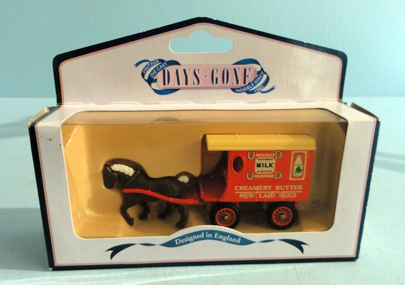 Days Gone Horse Drawn Milk Float UNITED DAIRIES Carousel 2