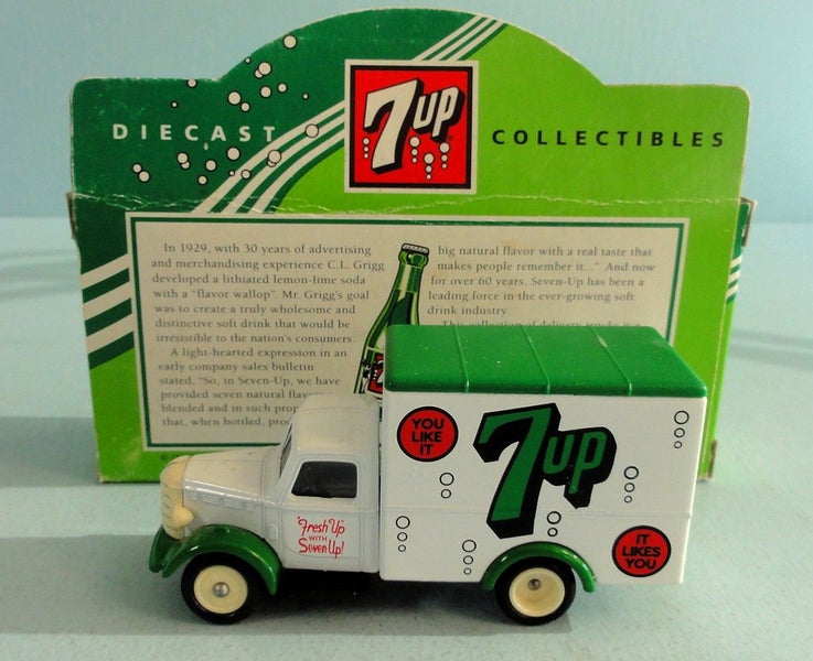Days Gone 1950 Bedford Truck 7UP Soft Drinks Truck Carousel 2