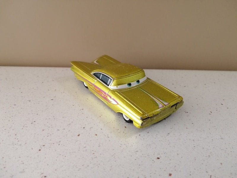 DISNEY PIXAR CARS - Ramone (Gold) Carousel 2