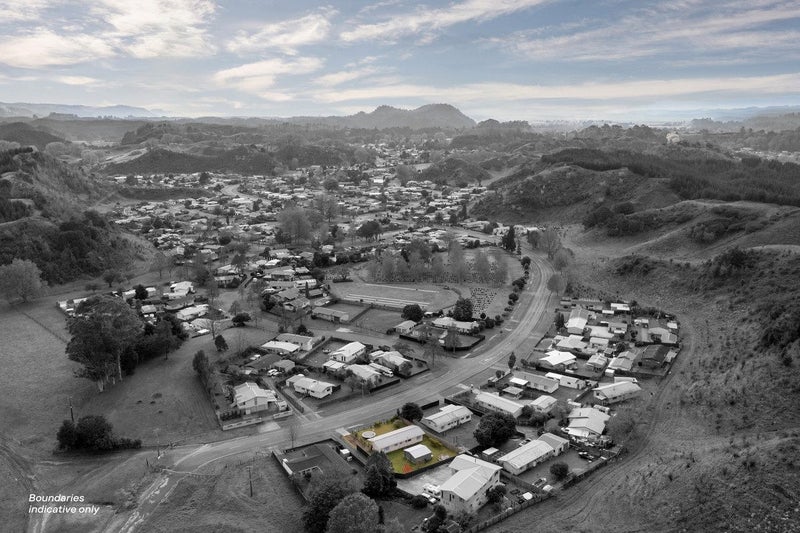 Image 2 of 16
