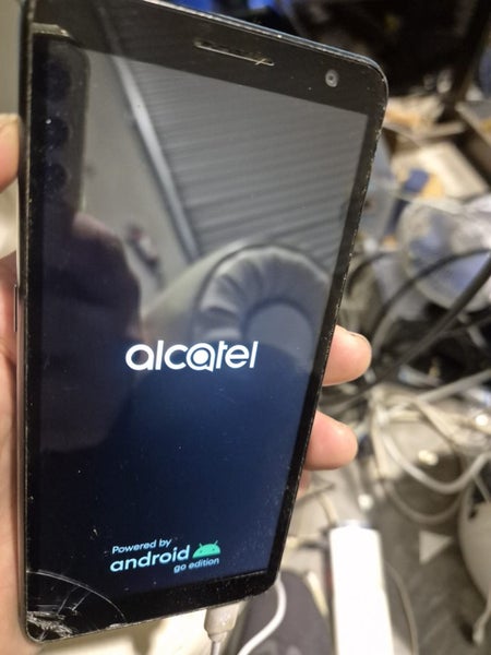 alcatel smart 11 phone $1!!!! Carousel 1