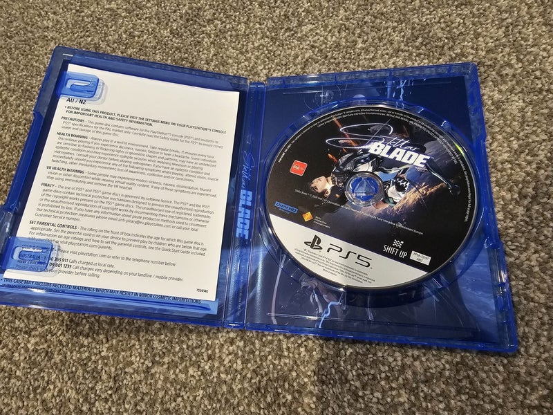 Stellar Blade - PS5 (Disc) Carousel 3