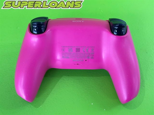 ** PS5 CONTROLLER + CHARGING DOCK ** Carousel 3