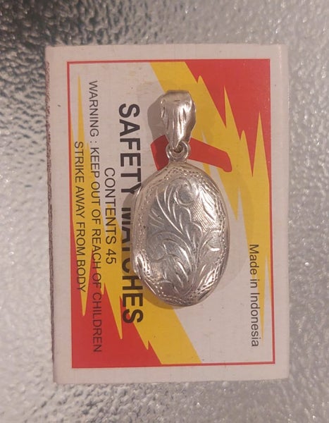 Silver Locket Carousel 7