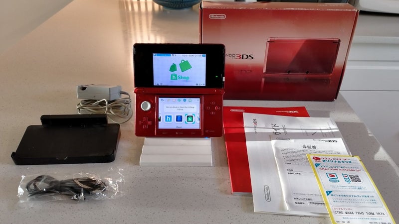 Modded Red Nintendo 3DS in box with SD card mod - Ping & Afterpay! Carousel 1
