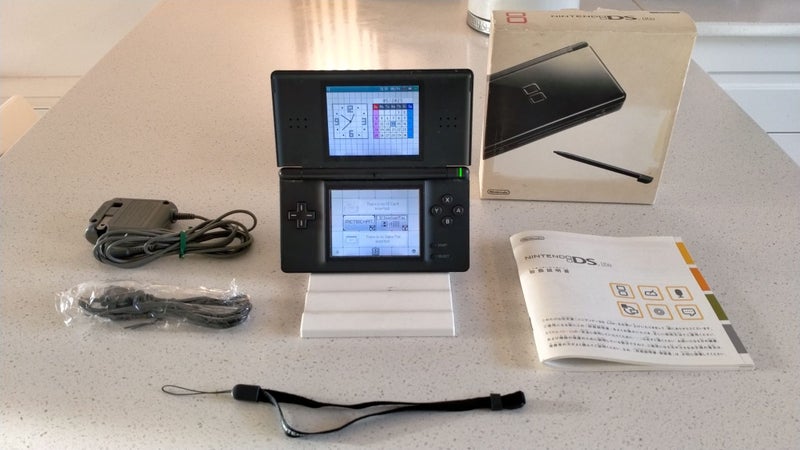 Black DS Lite complete in box - near mint - Ping & Afterpay! Carousel 1