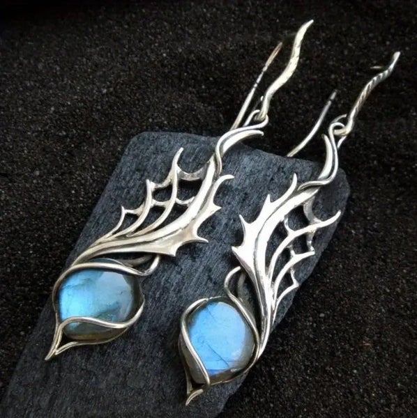 VINTAGE / BOHO STYLE LABRADORITE DANGLY EARRINGS Carousel 1