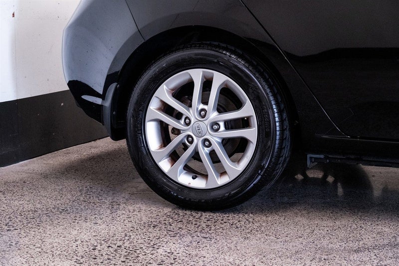 2011 Kia Cerato LX 2.0P NZ New62865837822211114