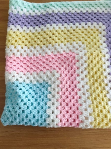 Baby blanket Carousel 1