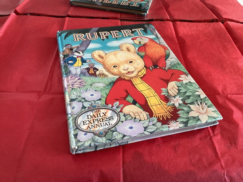 Vintage Rupert the Bear hardcover book Carousel 1
