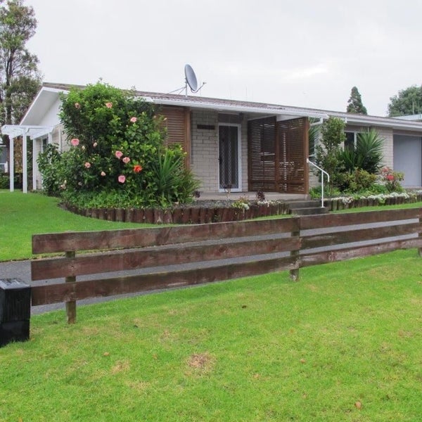 Image 1 of 11