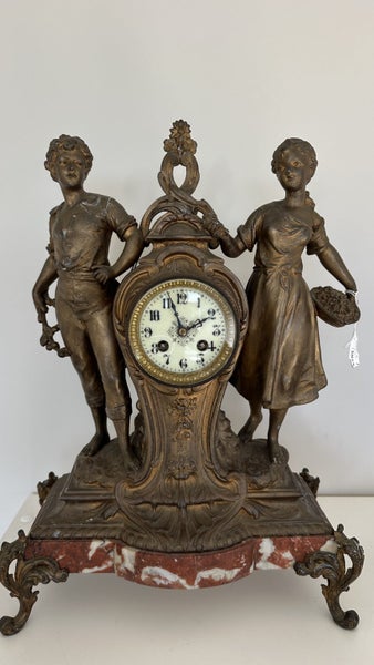 Cooper French clock Carousel 1