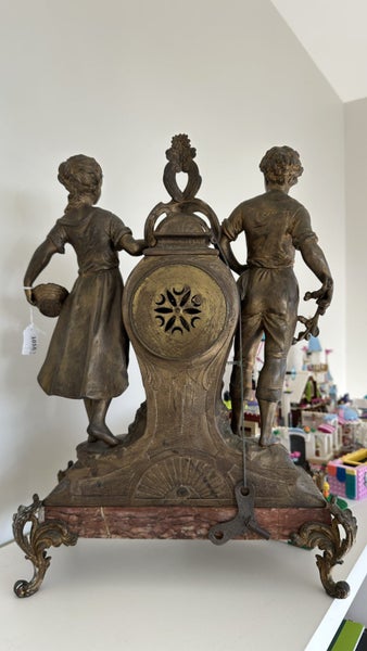 Cooper French clock Carousel 11